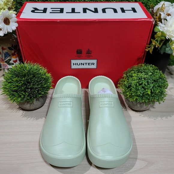 Hunter in/Out Bloom Foam Clog - Muffled Green, Women's 9 Medium NEW - Picture 2 of 9